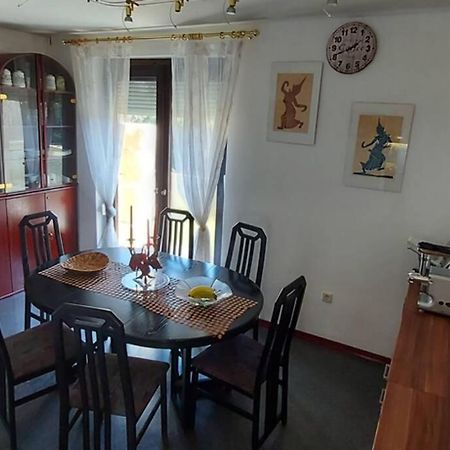 Quiet Apartment Close To Town Філлах Екстер'єр фото
